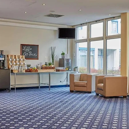 Hotel H4
